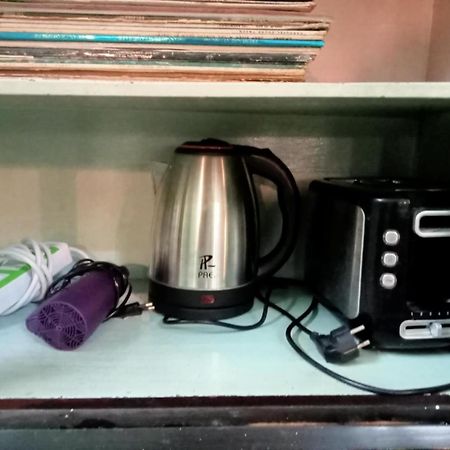Bang Lumphu House&Bistro Apartman Bangkok Kültér fotó