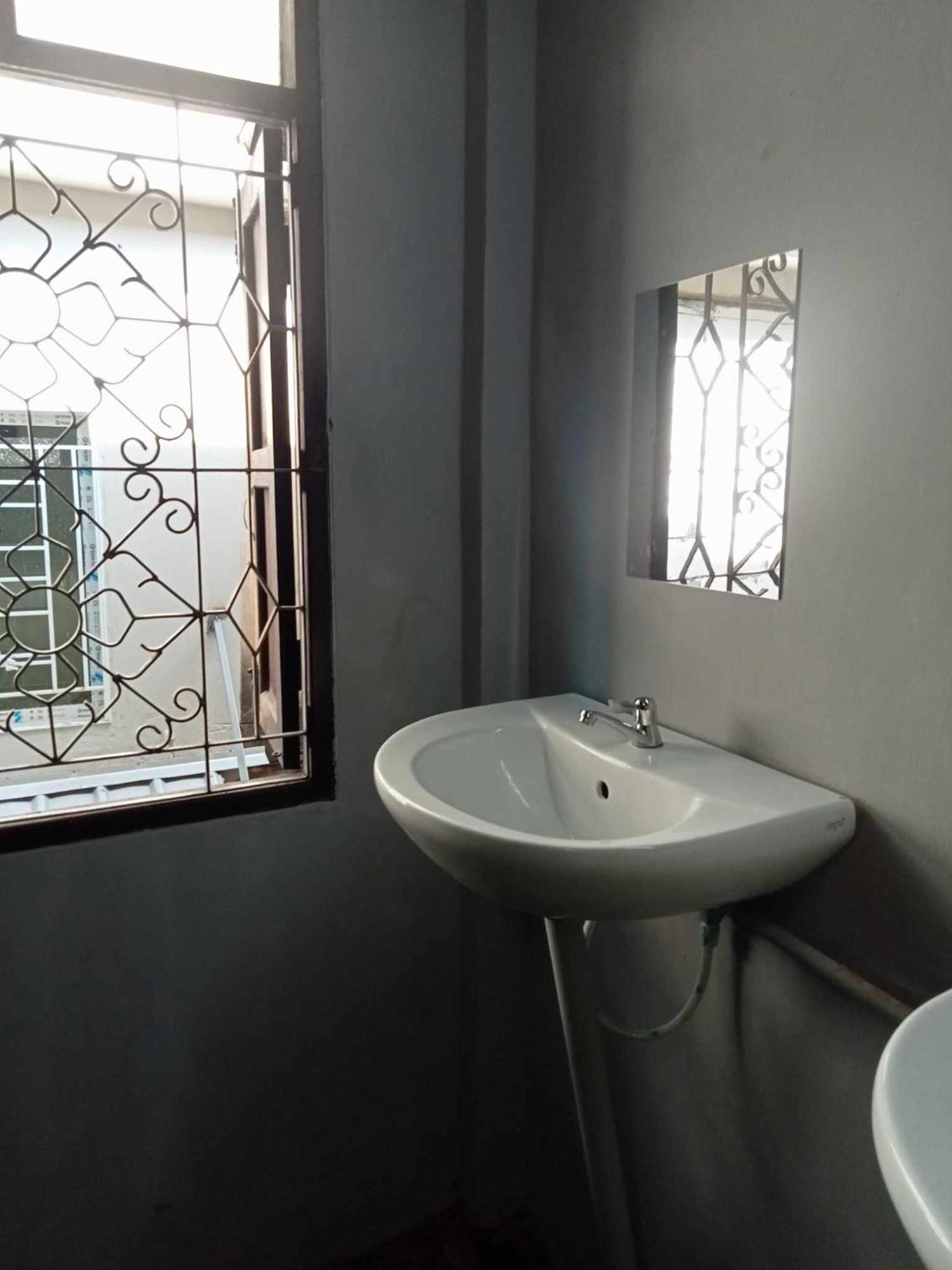 Bang Lumphu House&Bistro Apartman Bangkok Kültér fotó