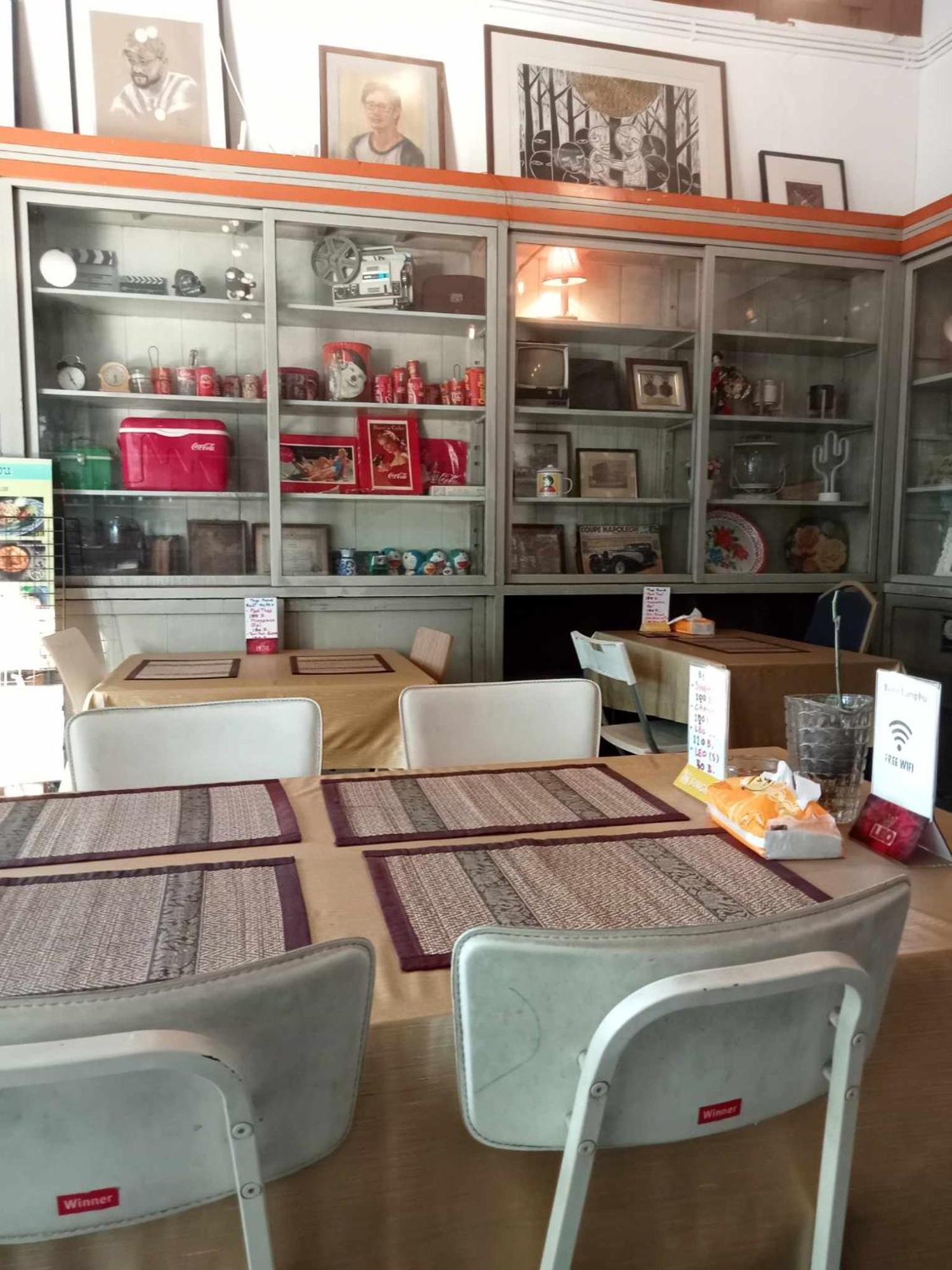 Bang Lumphu House&Bistro Apartman Bangkok Kültér fotó